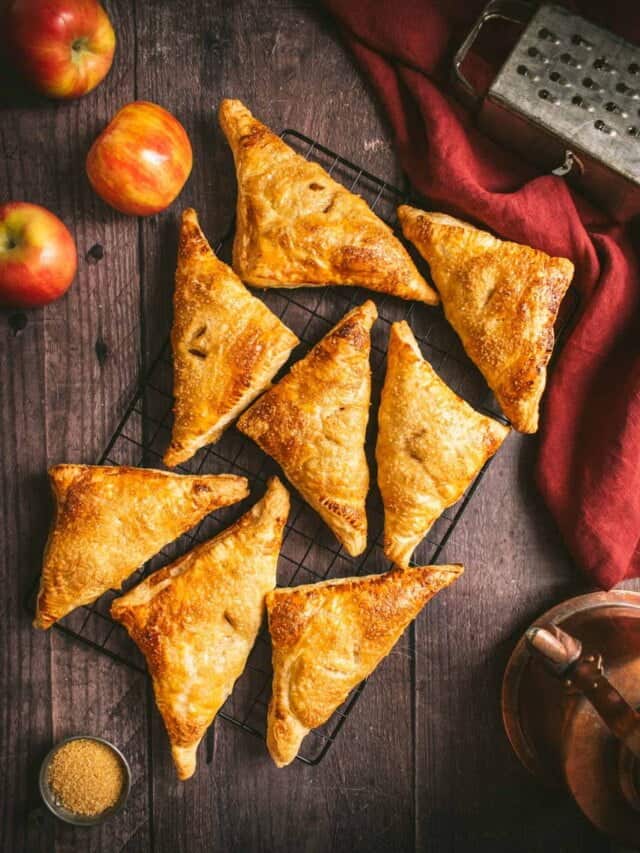Puff Pastry Apple Hand Pies Recipe - Humbly Homemade Puff Pastry Apple Hand Pies Recipe - Humbly Homemade