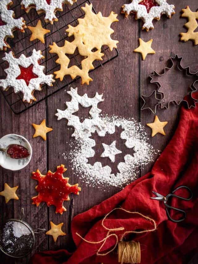 Spitzbuben | Swiss Sandwich Cookies Recipe